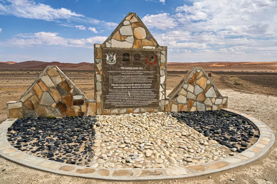 Namibia2023_20230512_M1324437-Bearbeitet.jpg
