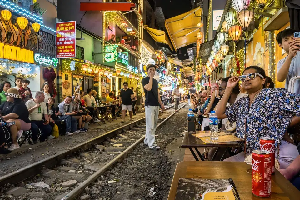 OM101752_Radiant.jpg