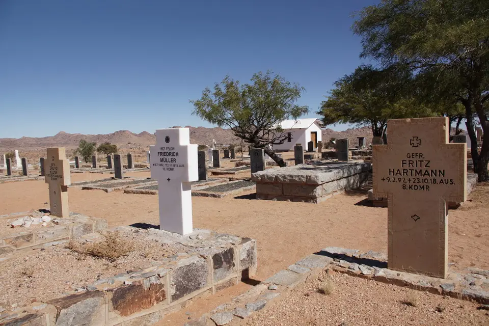 namibia-2019-05-1812-47-05.jpg