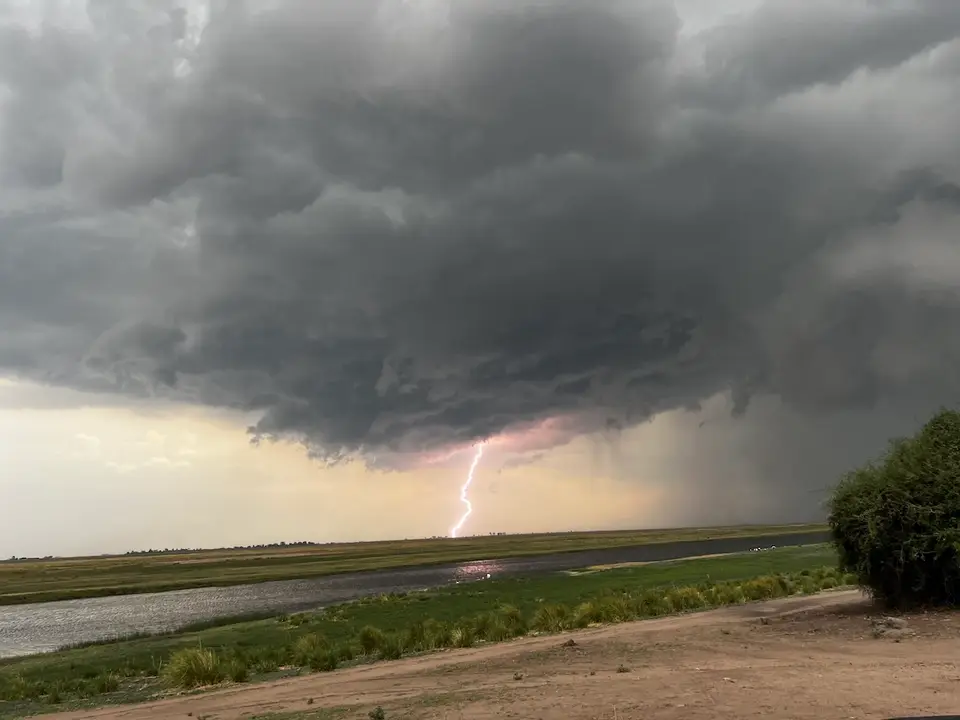 ihaha_thunderstorm_1.jpeg
