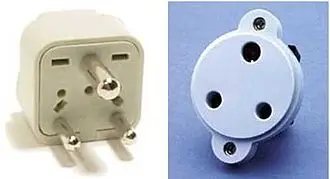 330px-D_plug.jpg