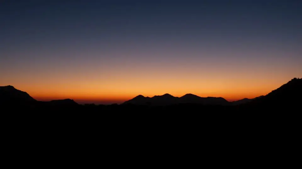 Namib_130_sm.jpg