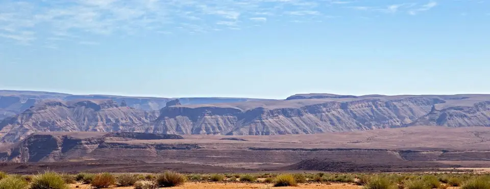 PanoramaBergkette.jpg