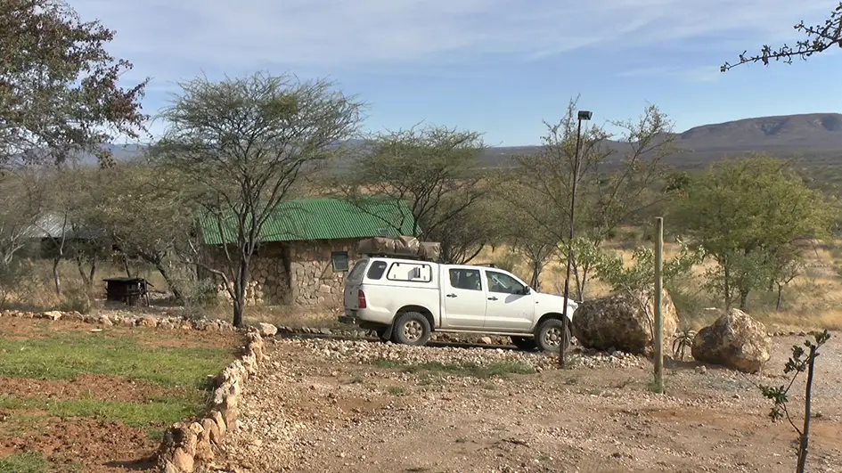 3bungalow2.jpg