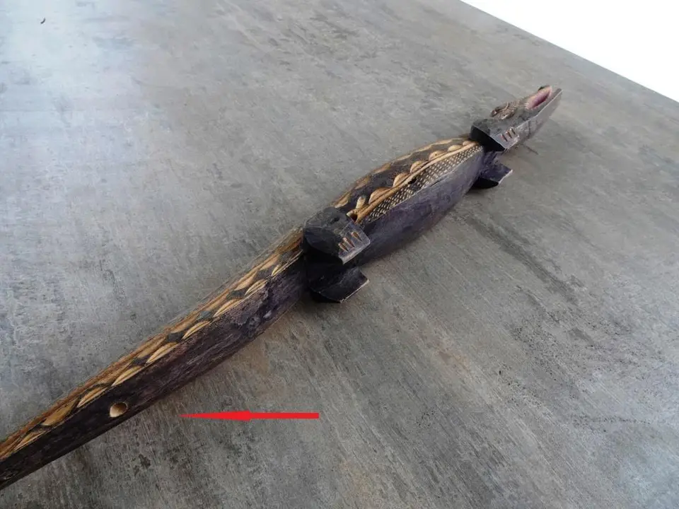 Holzkrokodil4.jpg