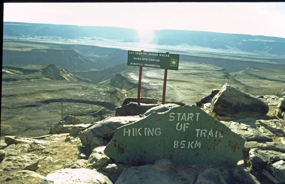 Namibia128-2.jpg