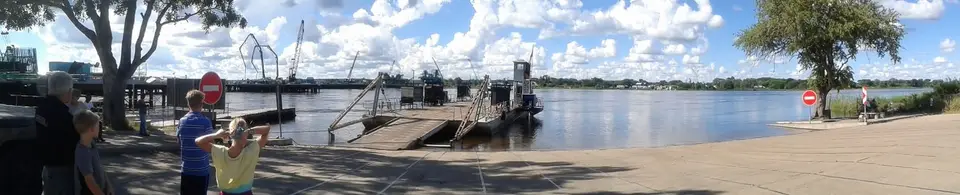 Z-Ferry1.jpg