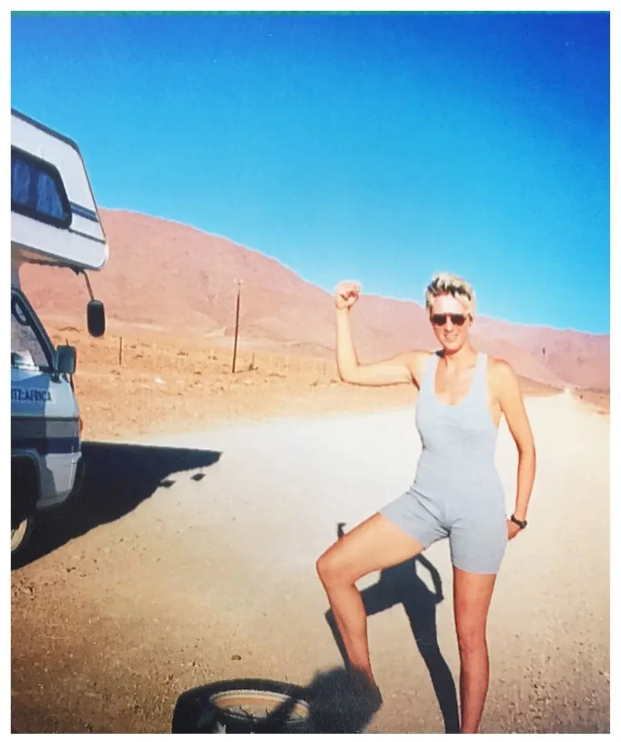 206-Namibiavor20JahrenReifenpanne.jpg