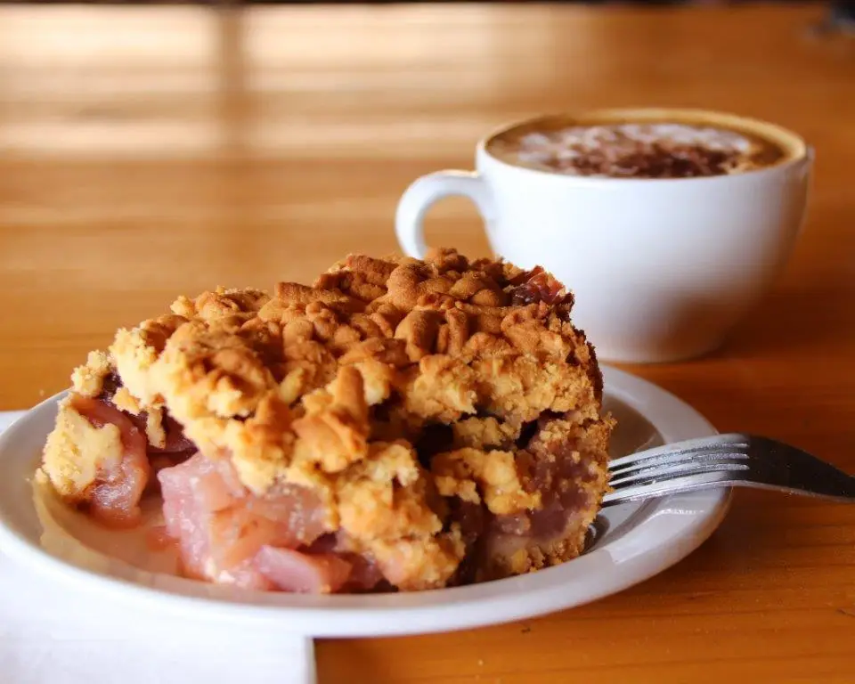 applecrumbletisch.jpg
