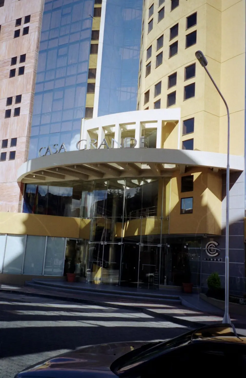 Bol10001.JPG
