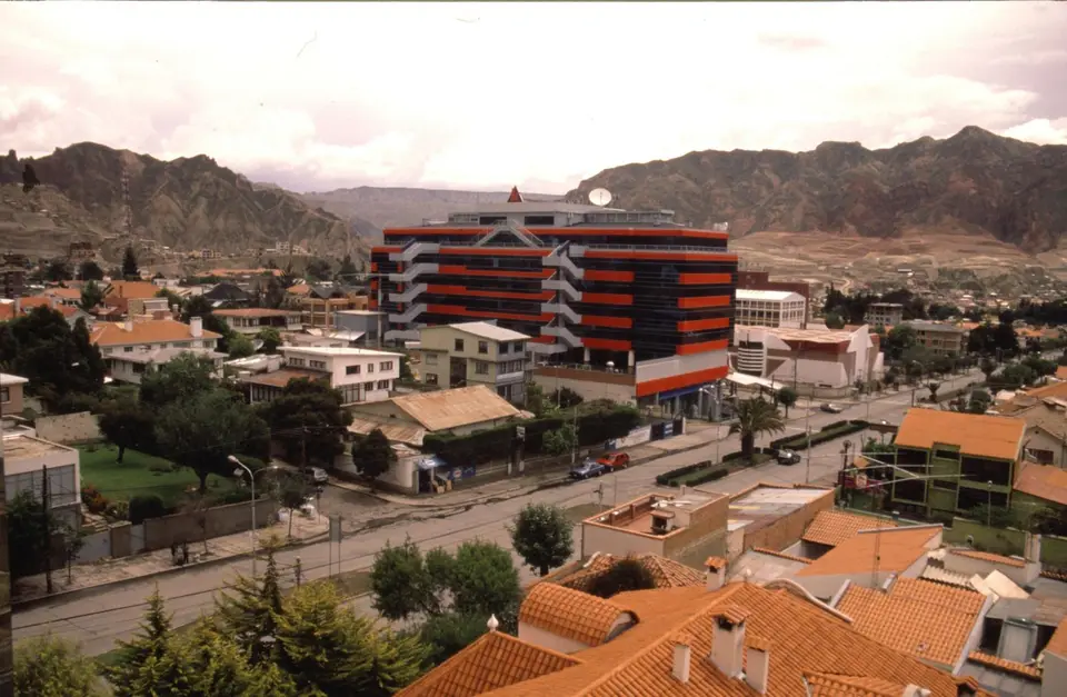 Bol10002.JPG