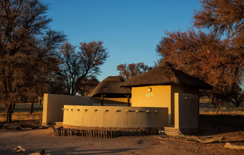 Namibia_KalahariGameLodge_11.jpg