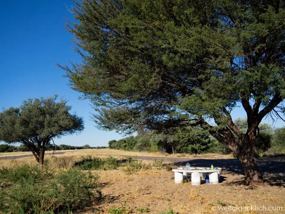 P5160851-Botswana-Rastplatz-1536x1152.jpg