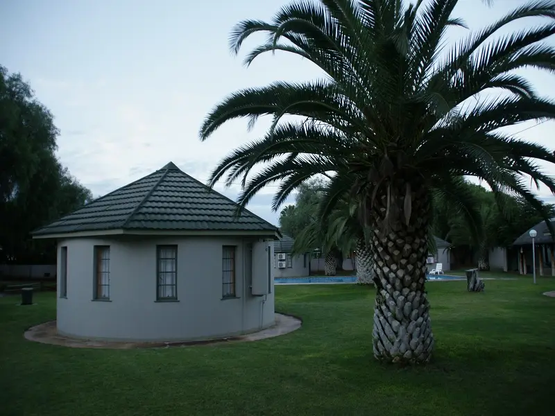 007-KalahariArms Hotel.JPG