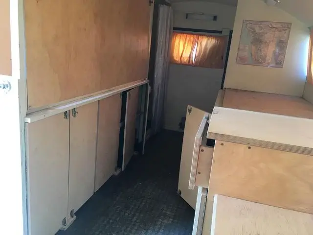 Bett_hochgeklappt.jpg