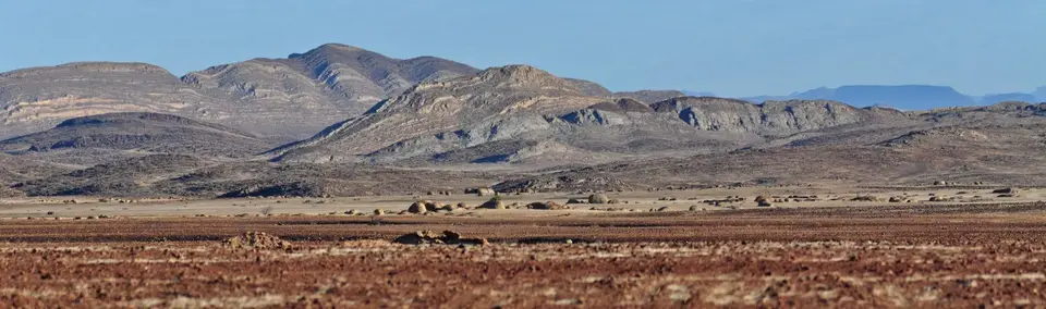 21.02LandschaftentlangderPistennachSwakop13.jpg