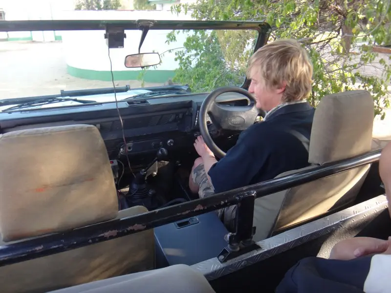 h3524dc2.JPG
