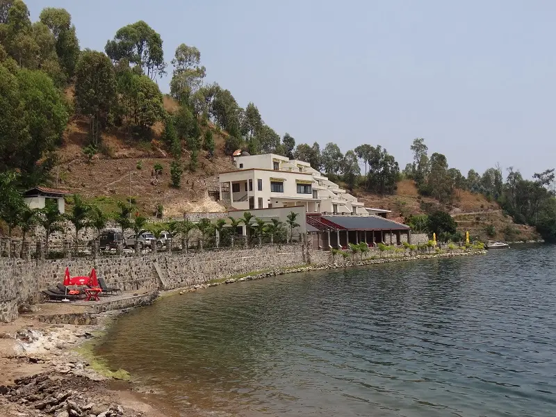 h9680935.JPG