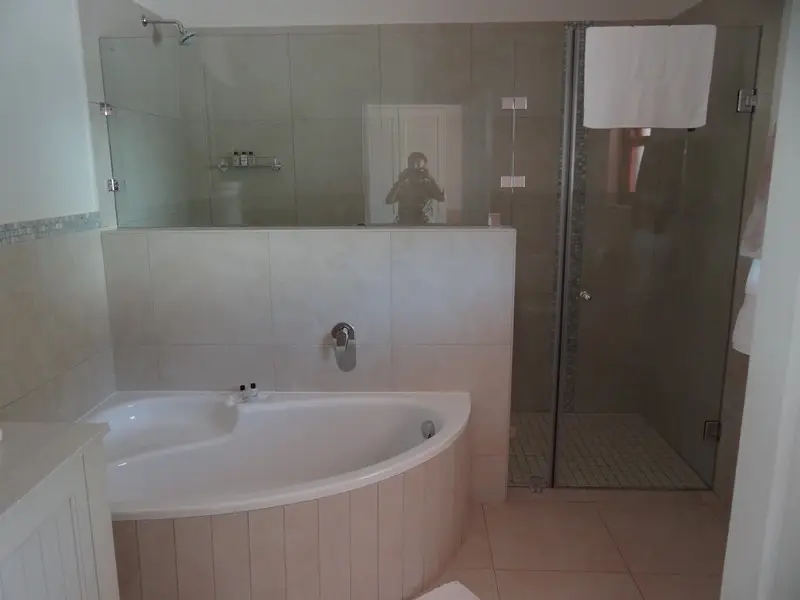 hd7aaa04.JPG
