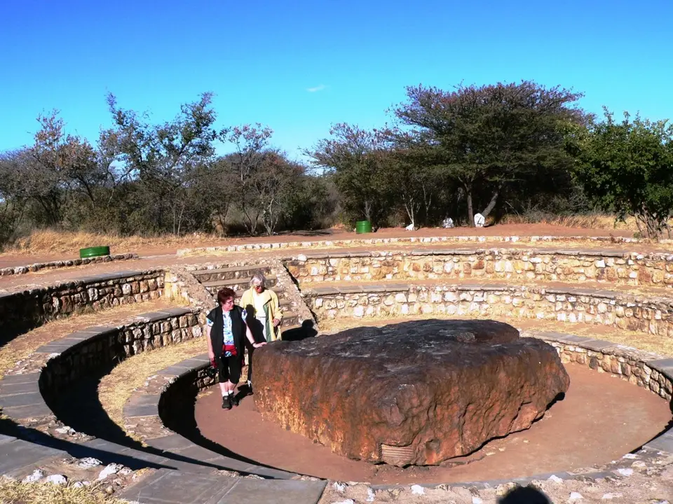 Hoba-Meteorit-2.jpg