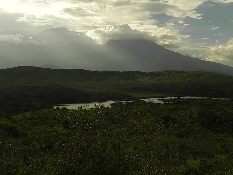 010MountMeru.jpg