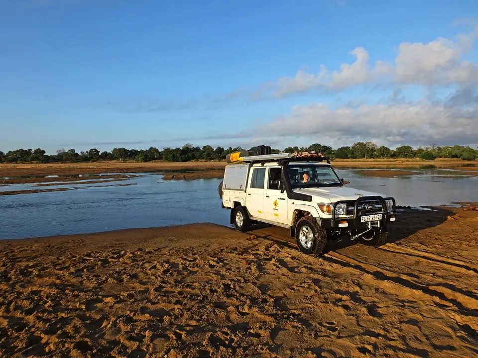 018AutoimChitoveCauseway.jpg