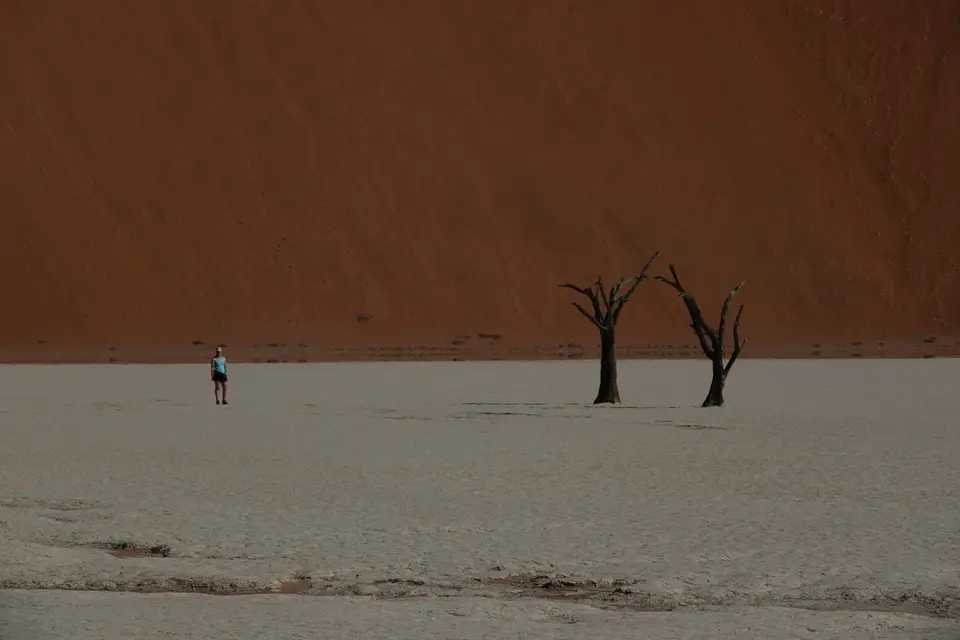 105KathrinimDeadvlei2.jpg