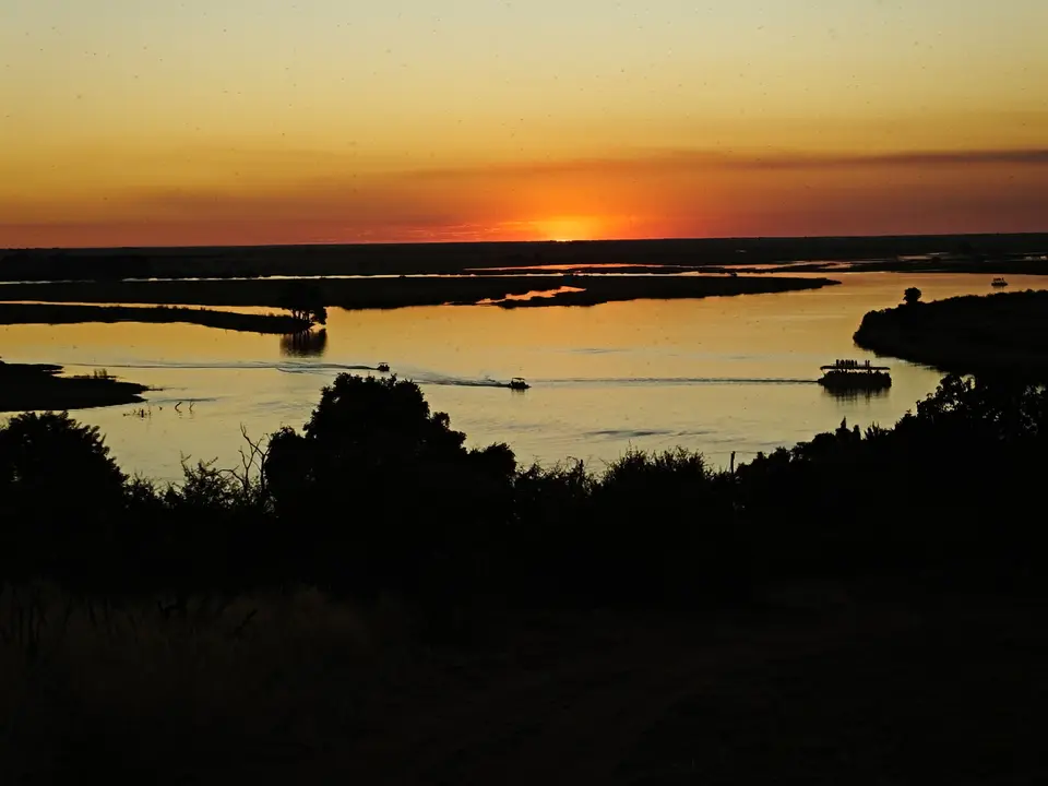 171SundownerChobe.jpg