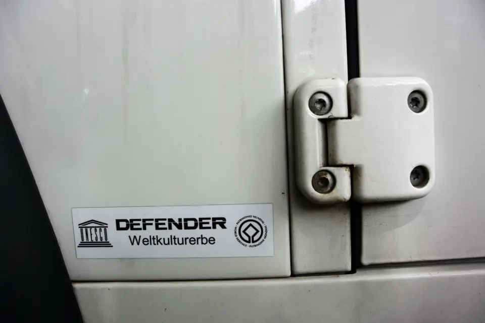hbfc7433.jpg