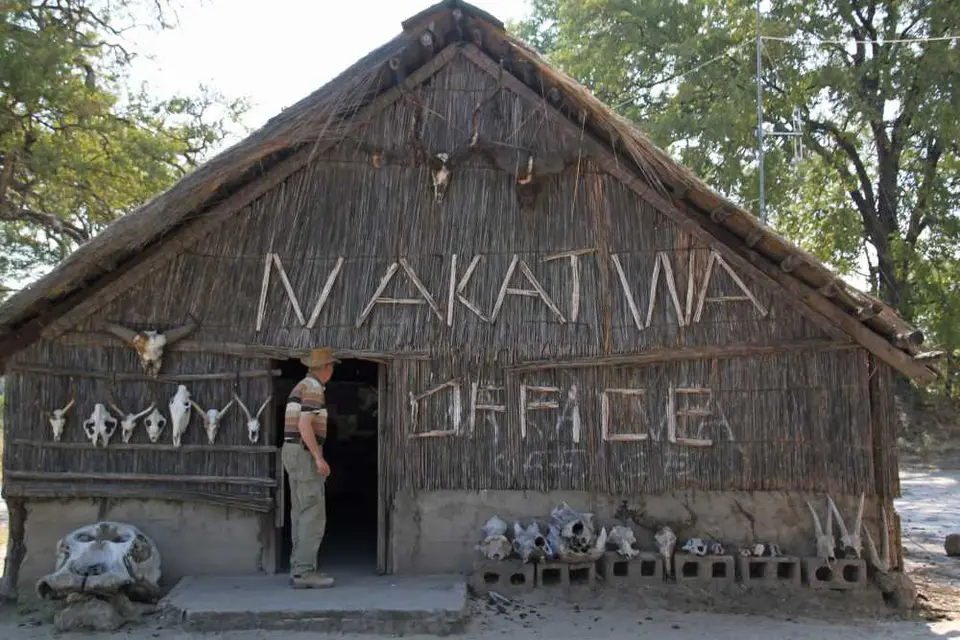 IMG_1754_NakatwaRangerStation.jpg