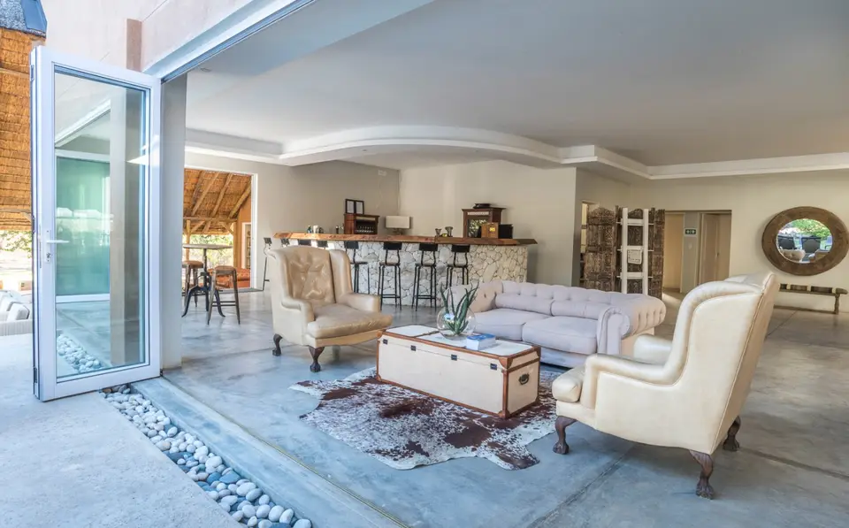 toshari-lodge-accommodation-main-building-4-etosha-namibia.jpg