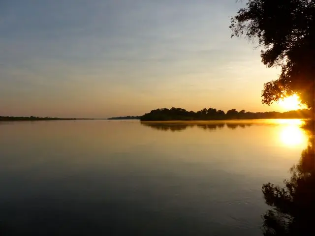 h7b1e137.jpg