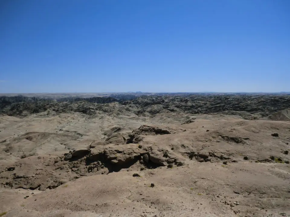 h7b97104.JPG