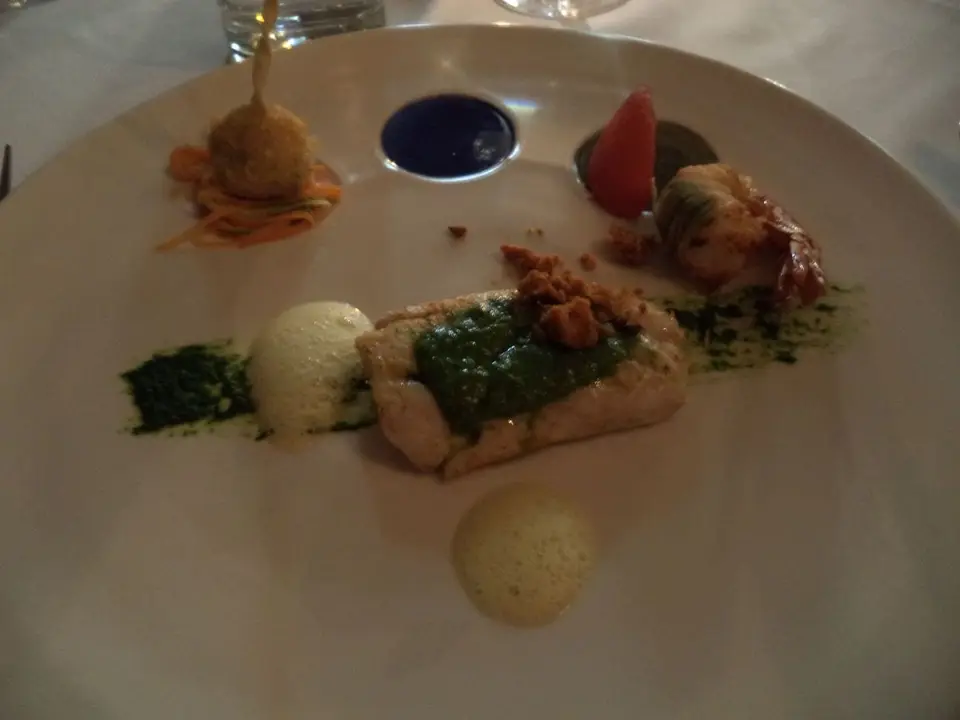 hb6e8b94.jpg
