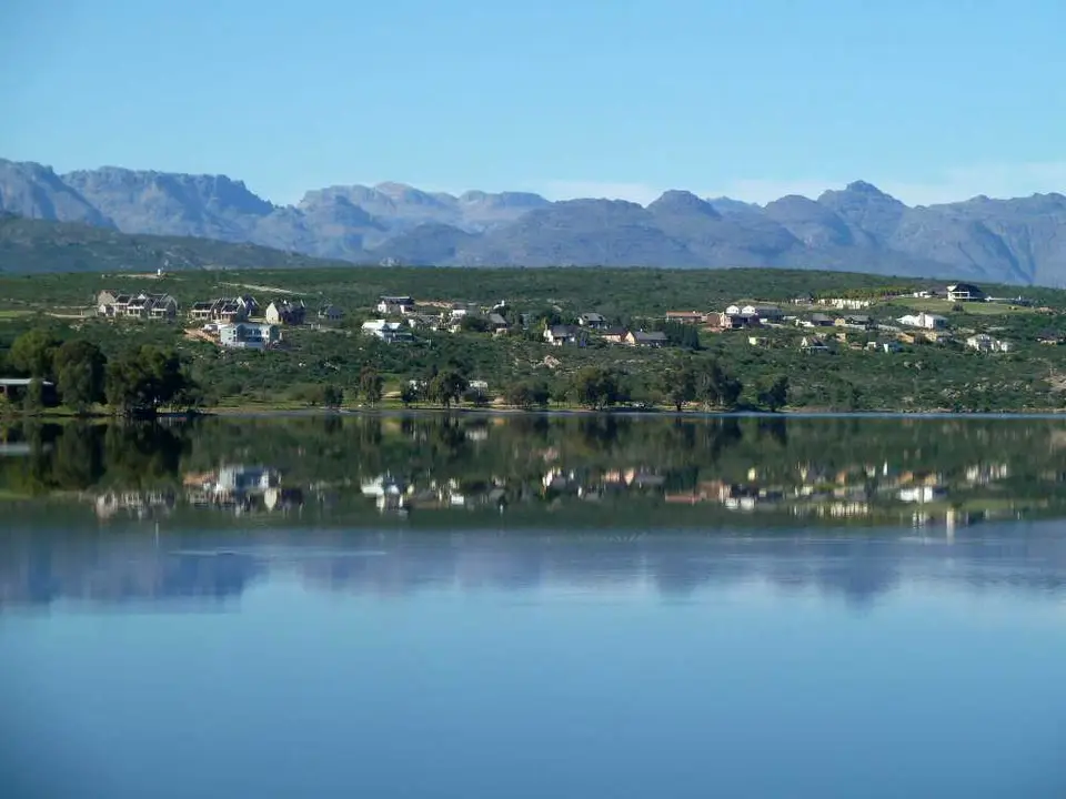 ClanwilliamDam.jpg