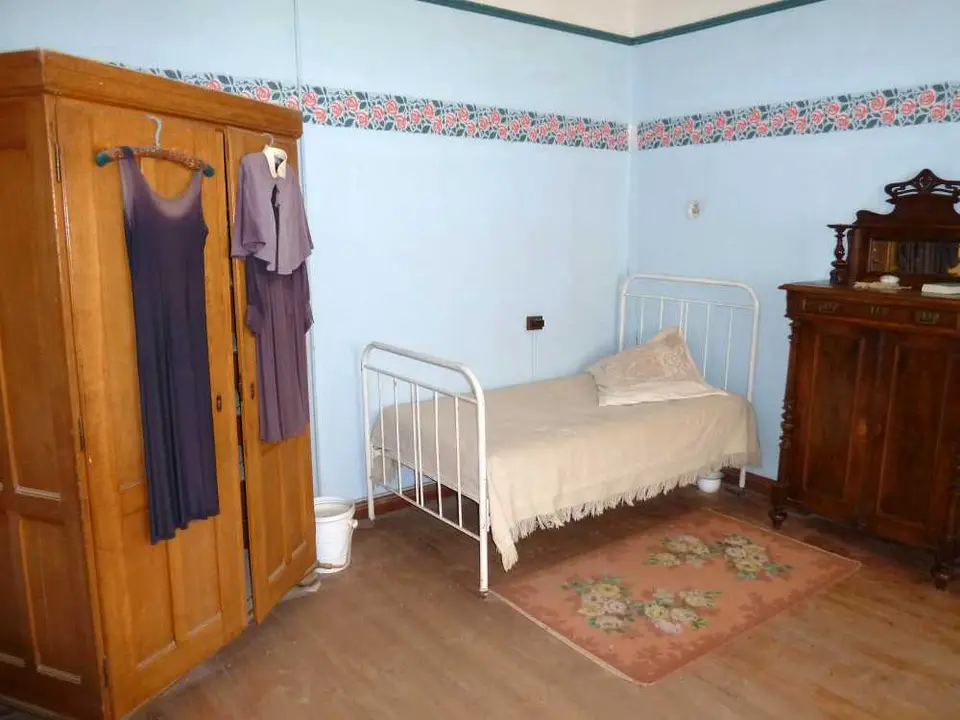 Schlafzimmer1.jpg