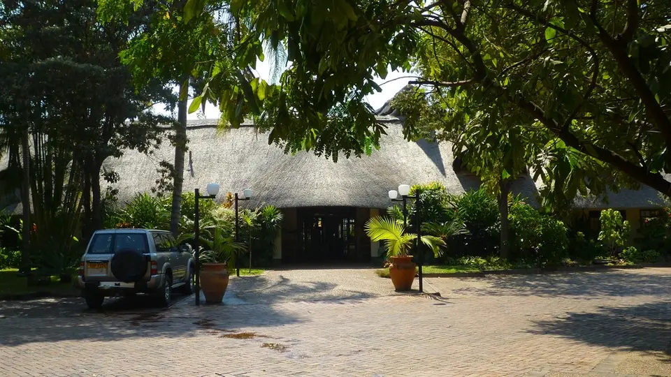 BerichtLodgeeingang.jpg
