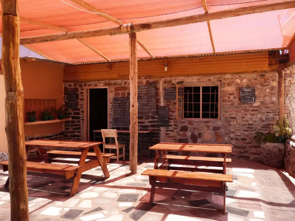 h2f66175.JPG