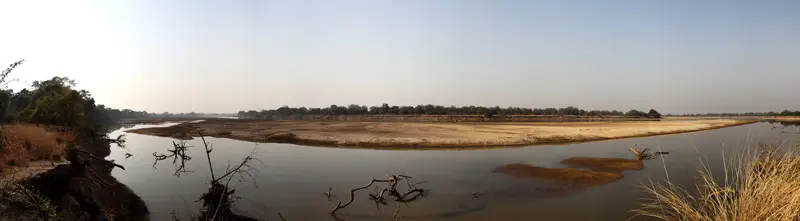 South-Luangwa-Pano.jpg