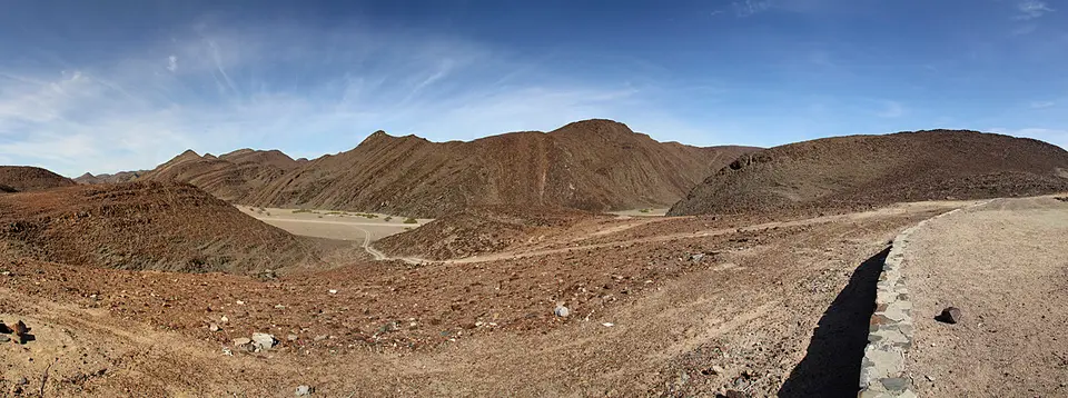 h6936707.jpg