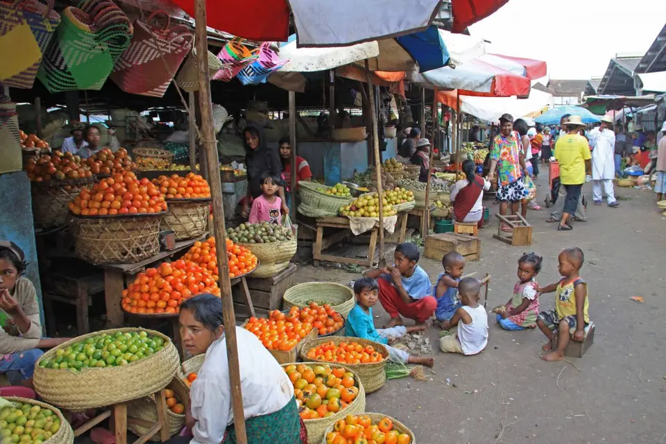 AntsirabeMarkt3.jpg